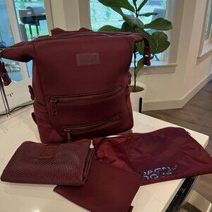 Dagne Dover Indi neoprene Diaper Medium Backpack, Currant Color